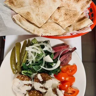 Falafel plate