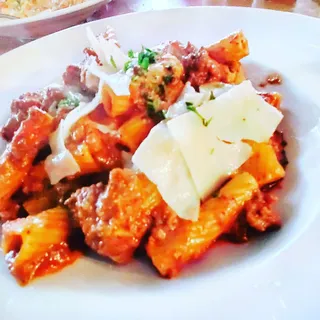 Rigatoni Bolognese