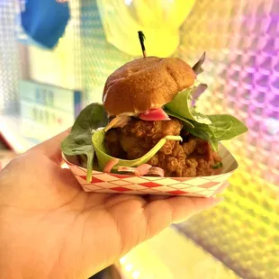 Fried chicken bun