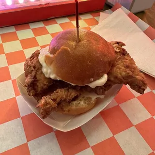 Simple Chicken Bun (Halal)