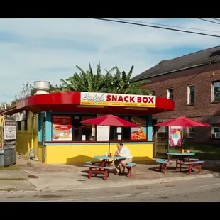 R.M.F. Eats a Sandwich