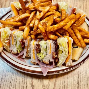 turkey club sandwich