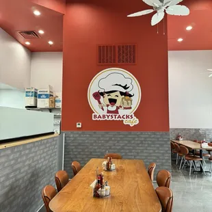 interior, crepes