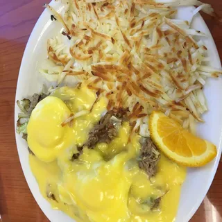 Kalua Pig Benedict*