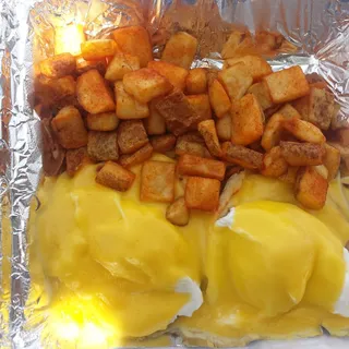 Traditional Eggs Benedict*