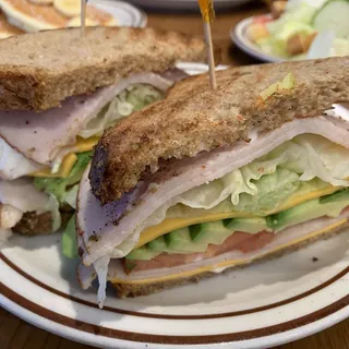 Turkey Avocado Sandwich