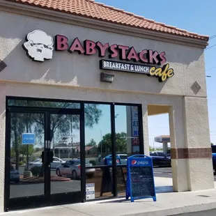 Front of the magical breakfast place