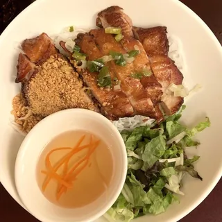 B1. Vermicelli with Five Spiced Chicken