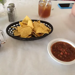 Chips & Salsa