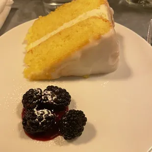 Limoncello Cake