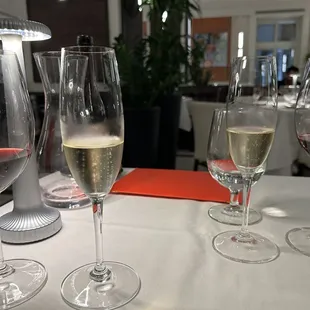 Surprise champagne split with dessert