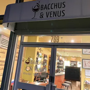 the entrance to the restaurant