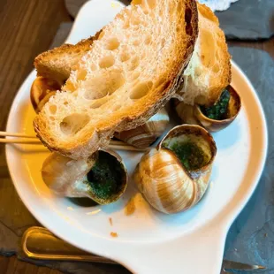 Escargots au Beurre d'Ail Anis