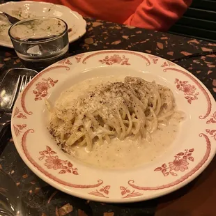 Cacio E Pepe