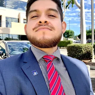Edgar Q.