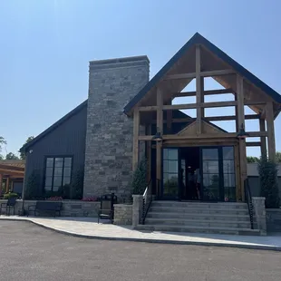 Baci - main entrance