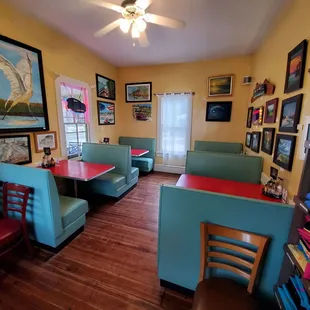 sushi and sashimi, interior