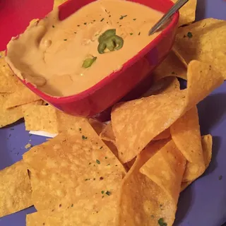 Beer Cheese Queso Dip