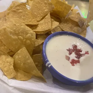 Beer Cheese Queso