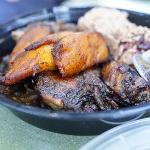 Jerk Chicken and Beef Oxtails Combo