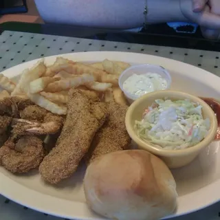 Monday Jerk Fish & Shrimp Combo