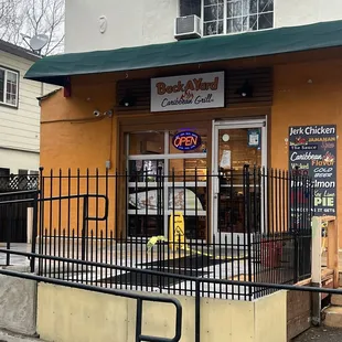 New location is dope. Better Parking!!