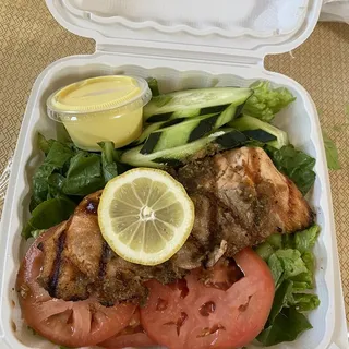Jerk Salmon Mixed Green Salad