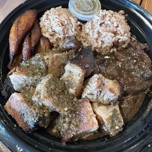 Jerk Pork Plate with oxtail