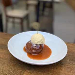 Sticky Toffee Cake
