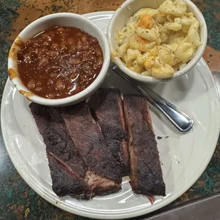 Rib Platter, Baked Beans and Macaroni