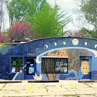 Tile mosaic facade!