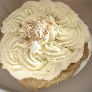 Coconut cream pie