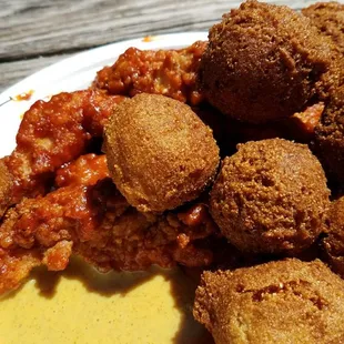 Hush puppies and amazing boneless wings!