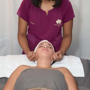 Shaly Vassigh, Licensed Esthetician &amp; Co-Owner