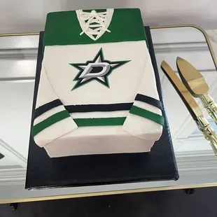 Groom's cake.