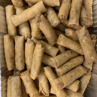 4 Filipino Style Lumpia