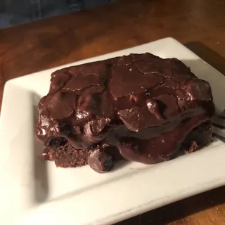 Chocolate Earthquake Cake
