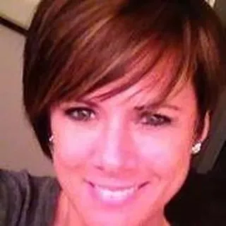 Tina B.