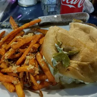 Roast beef sandwich with sweet potatoe frys