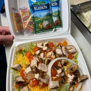 Grilled chicken salad