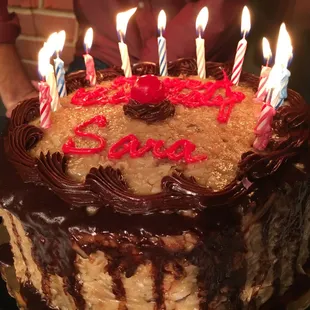 Sara celebrated her birthday with friends at Backdoor