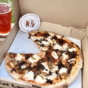 Shrooms to the Moon Pizza