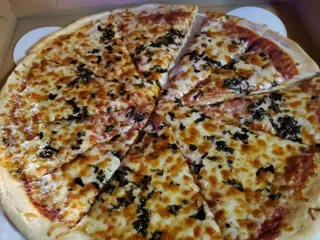 Fairway Pizza & Sports Page Pub