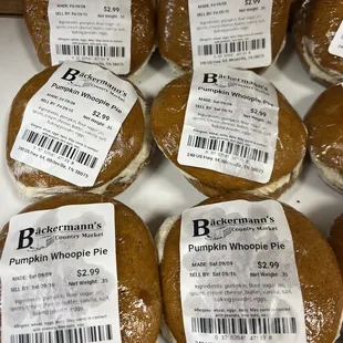 Pumpkin whoopie pies