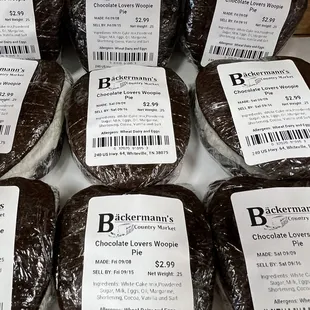 Chocolate whoopie pies