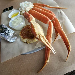 Crab cake &amp; a huge crab cluster.