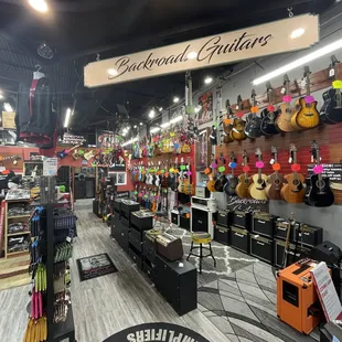 Backroads Guitars 11/7/22