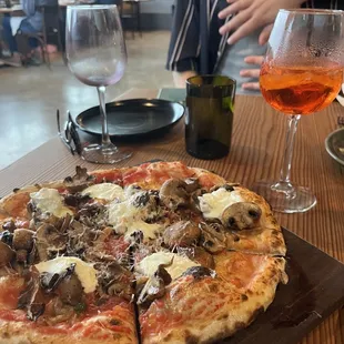 Roasted Mushroom Pizza