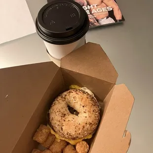Everything bagel sandich