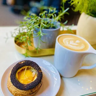 16oz lavender cardamom latte